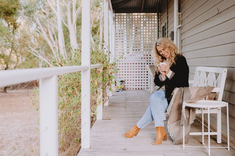 Gifts That Keep You Warm: The Alpaca Passion Gift Guide