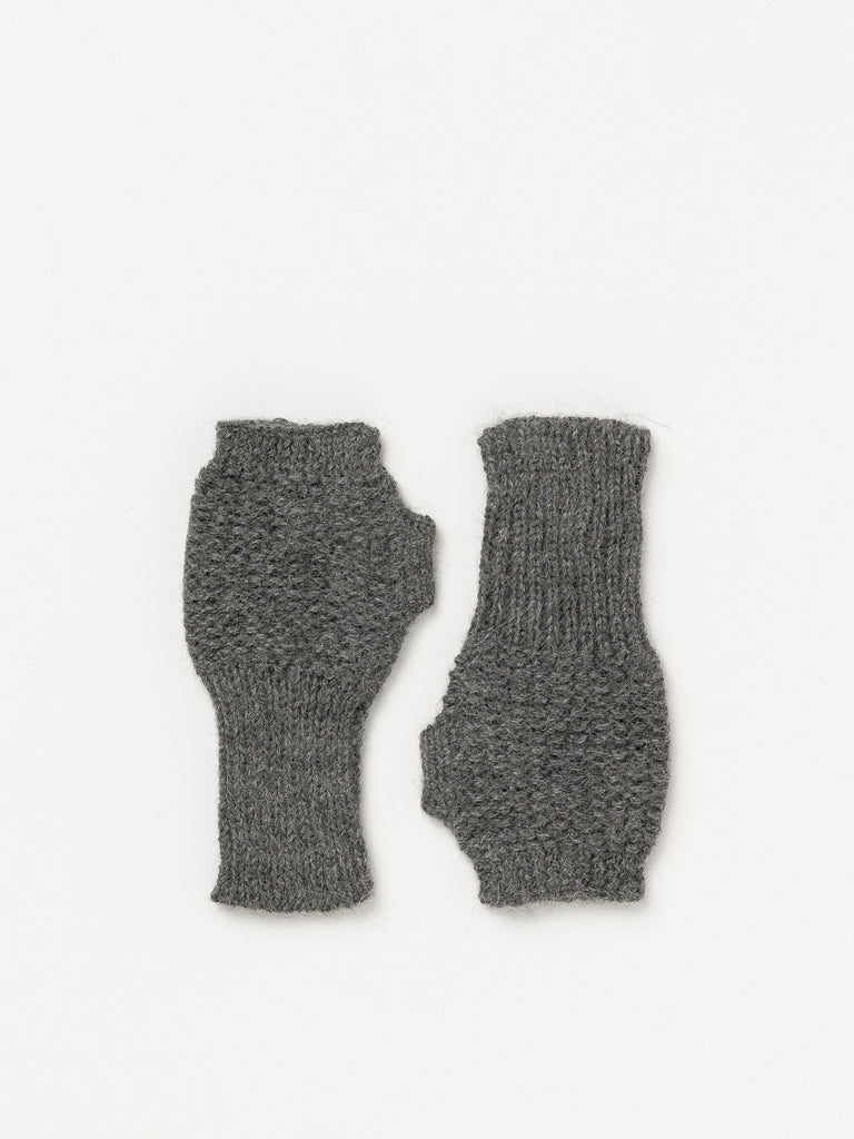 Grey fingerless gloves