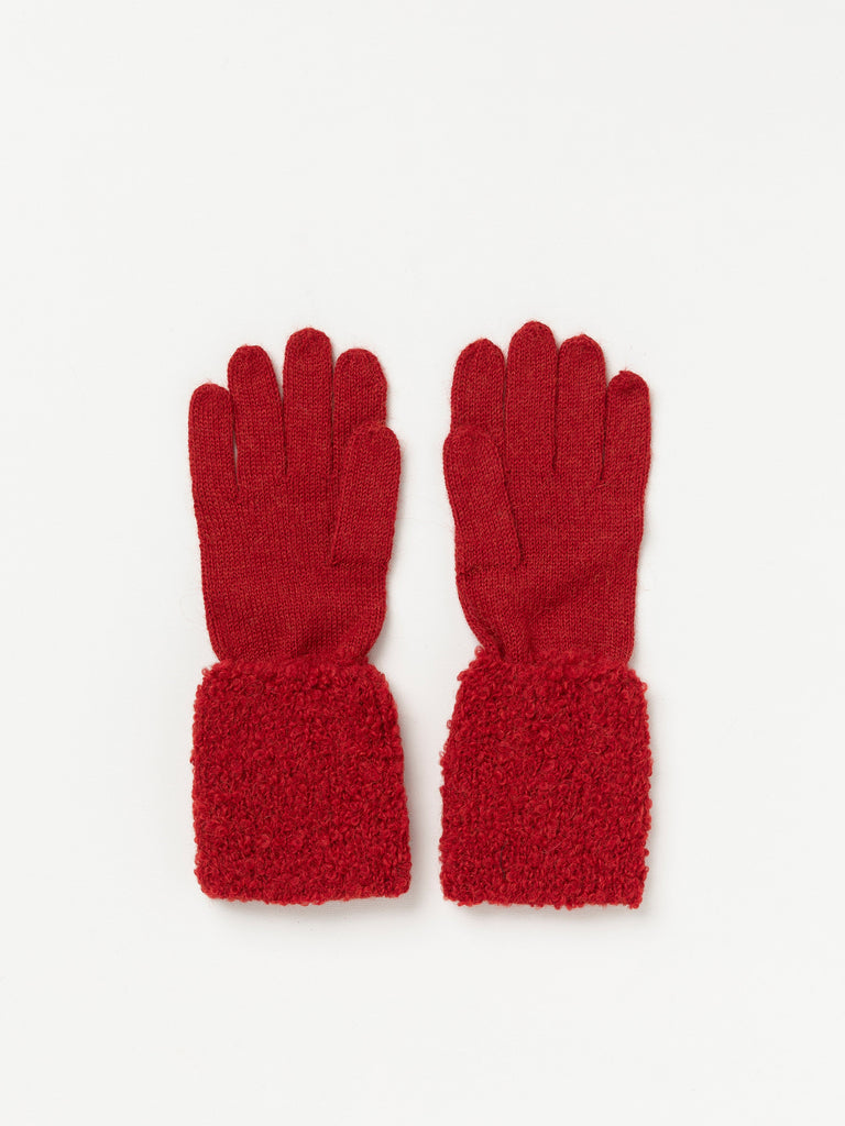 Red gloves