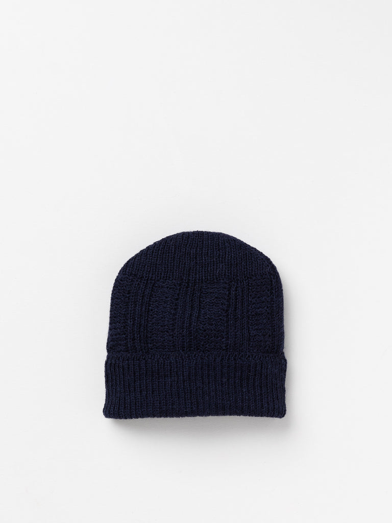Black beanie