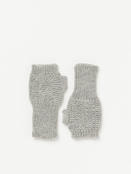Silver fingerless gloves