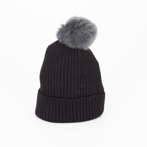 Pom Pom Beanie